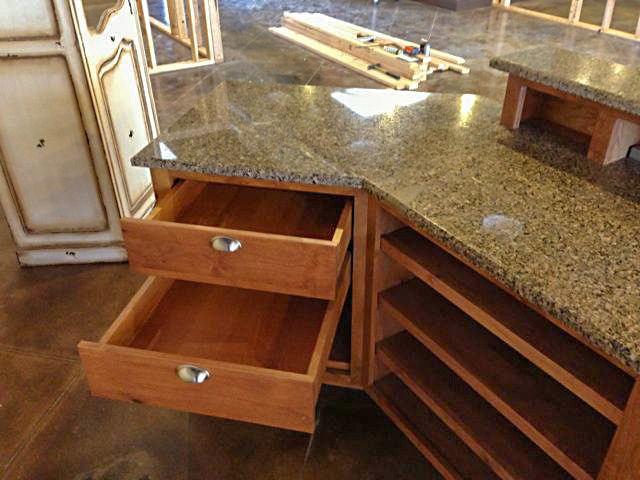 Checkout Stand